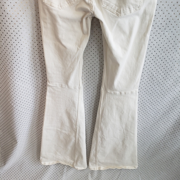 Free People Penny Pull On Flare Jeans Off White - Picture 4 of 8
